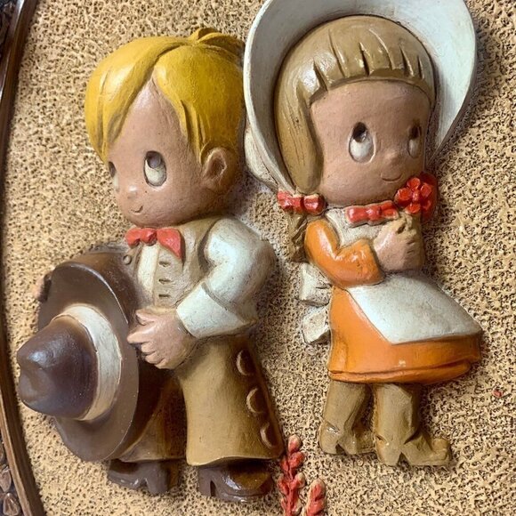 Vintage Homco Hubbell Cowboy Cowgirl 3D Oval Plaque - Picture 2 of 7